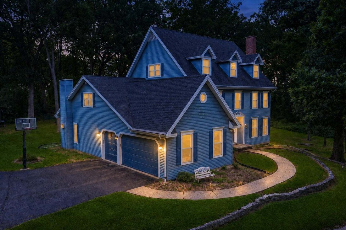 Maison à Freeport, Illinois, États-Unis 3 - 18768951