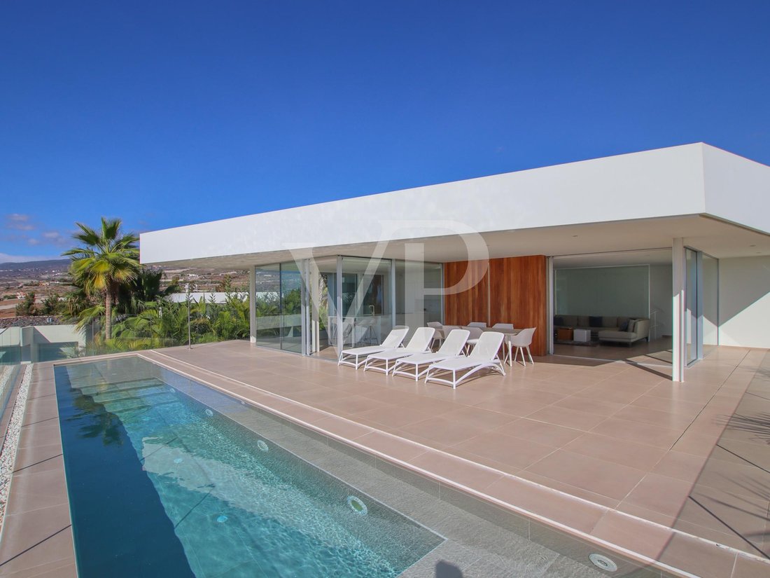 Villa in Guia de Isora, Canary Islands, Spain 3 - 18768032
