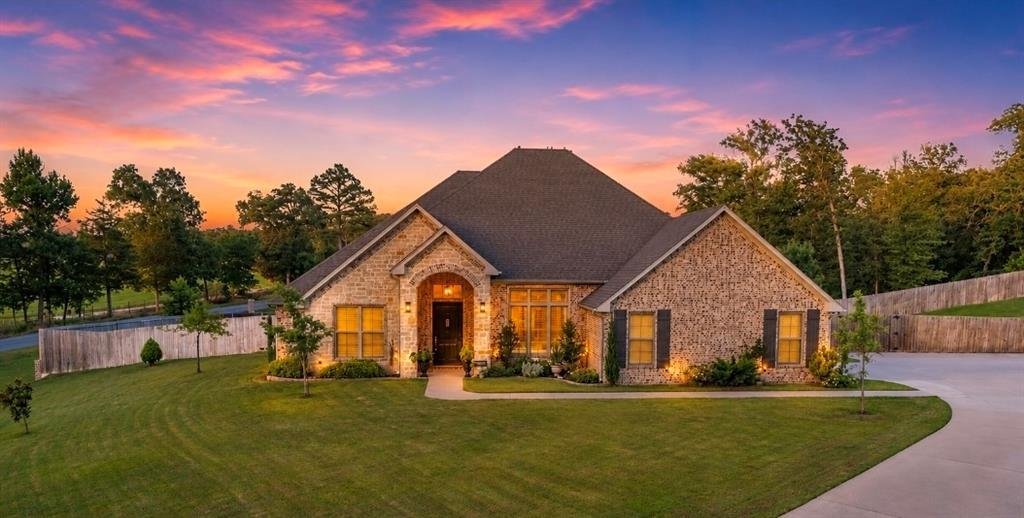 House in Mineola, Texas, United States 1 - 18261313