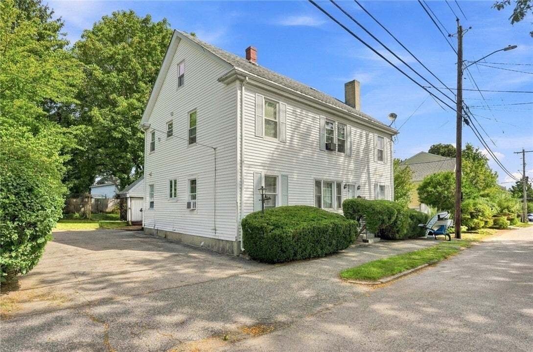 Autres à Bristol, Rhode Island, États-Unis 2 - 18770977