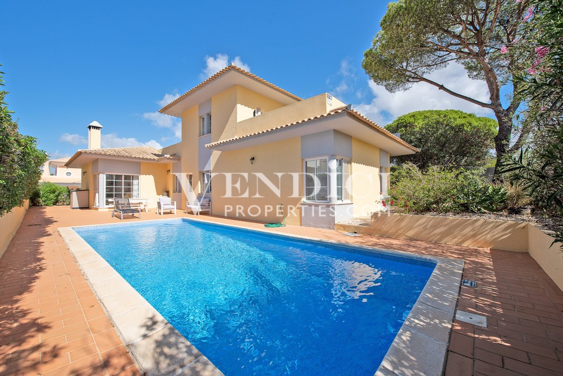 Villa à Vale do Lobo, Almancil, Portugal 1 - 18768012