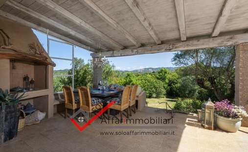Villa en Centro, Olbia, Italia 1