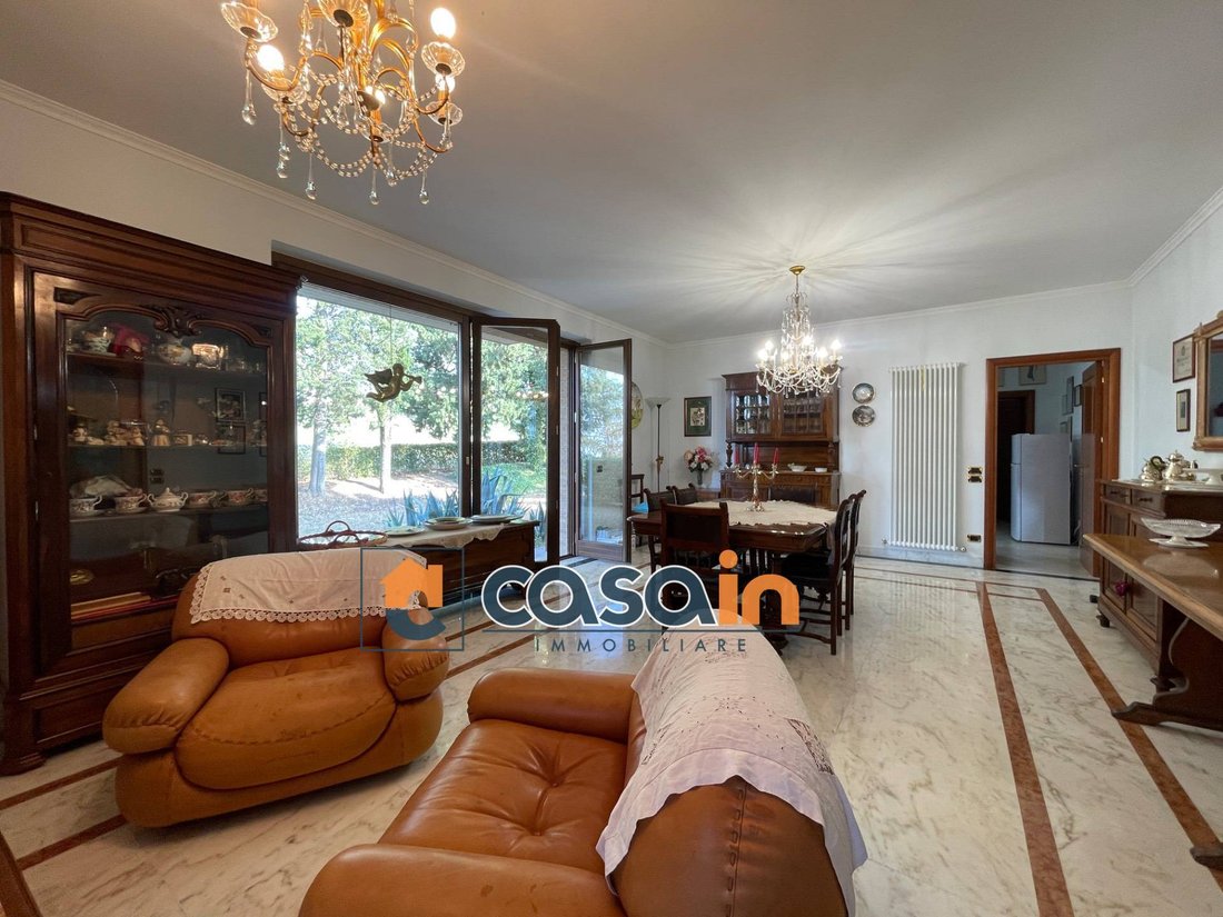Villa en Castignano, Marcas, Italia 3 - 18773430