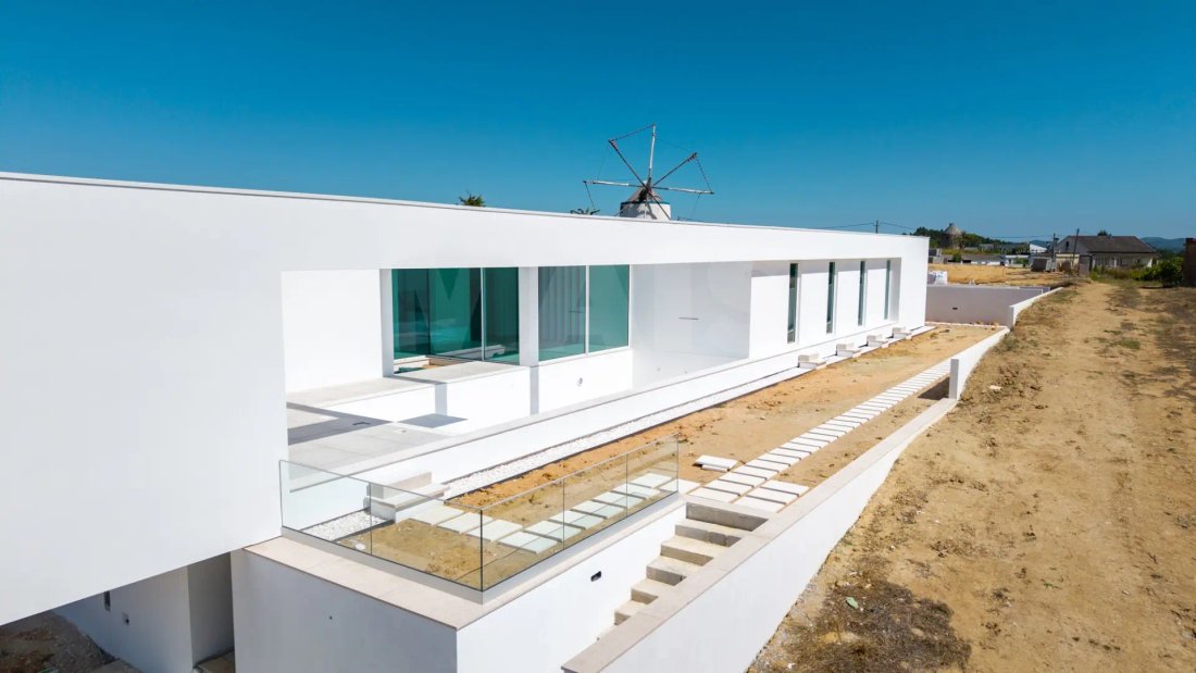 Villa in Carvalhal, Leiria, Portugal 1 - 18034472