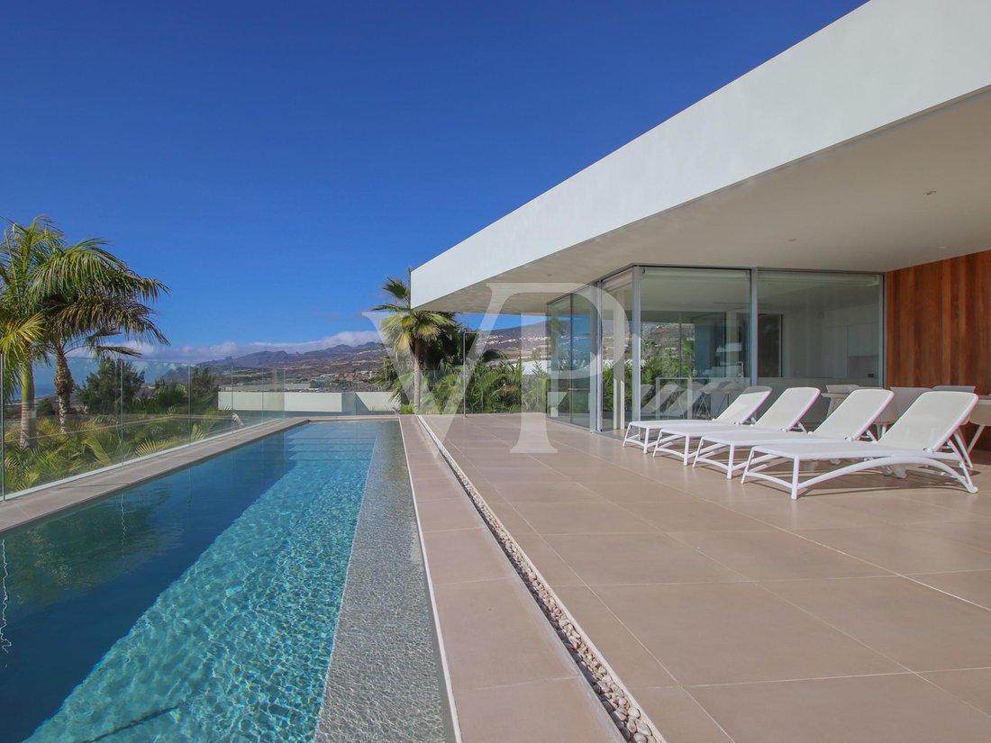 Villa in Guia de Isora, Canary Islands, Spain 2 - 18768032
