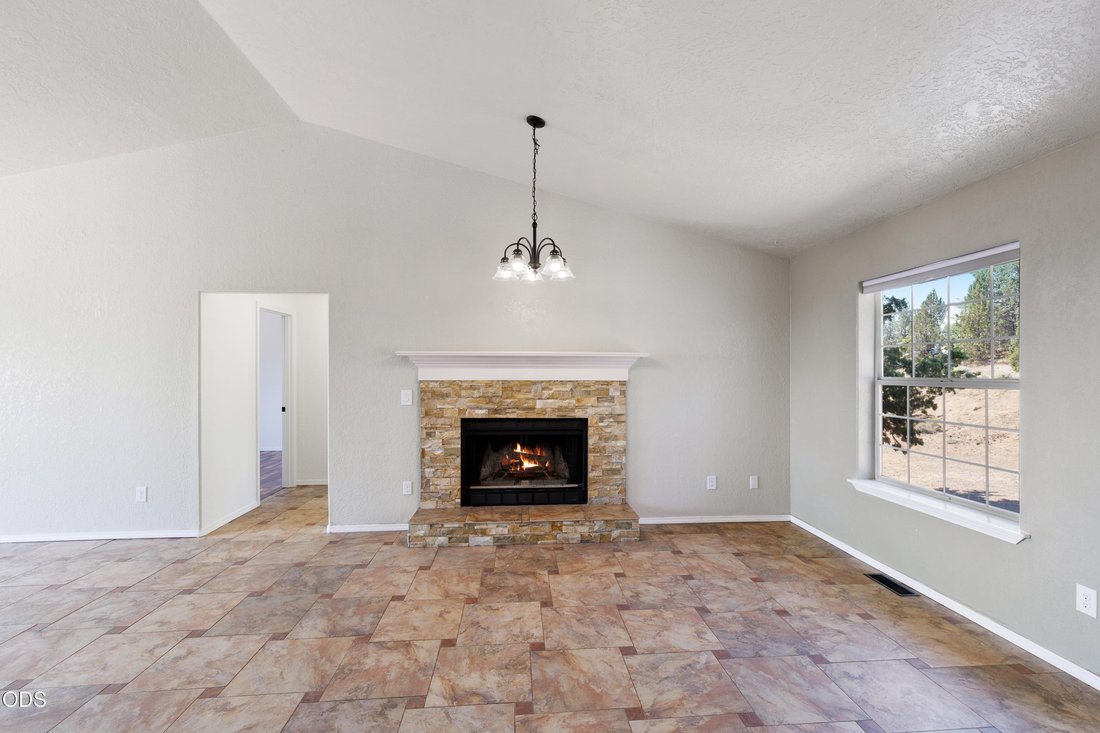 House in Redmond, Oregon, United States 4 - 18770635