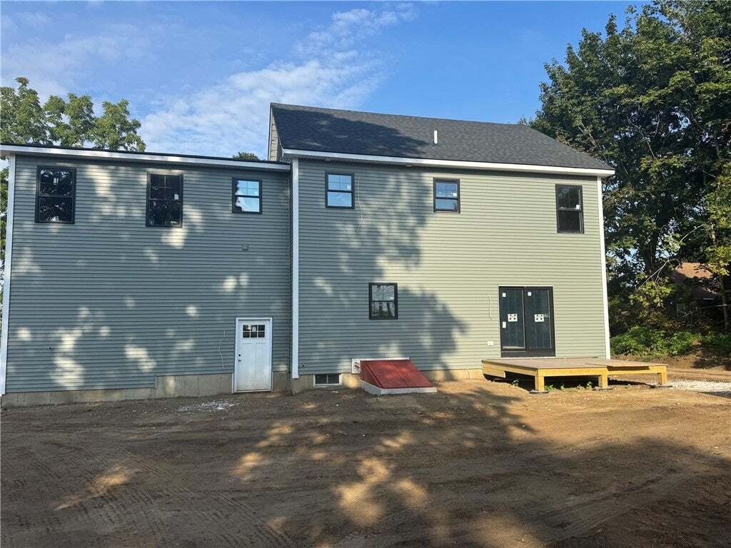House in Cranston, Rhode Island, United States 3 - 18768359