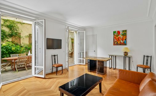 Apartment in Gros Caillou, Paris 7e Arrondissement, Paris 1