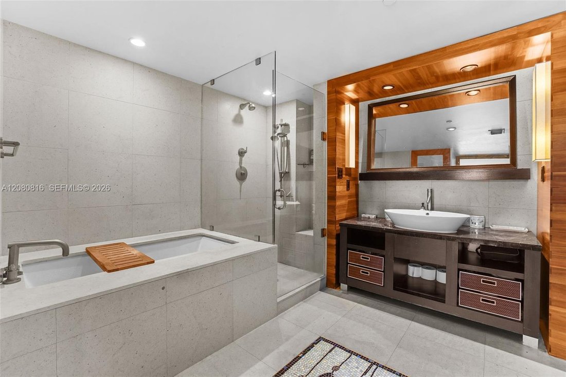 Appartement à Miami Beach, Floride, États-Unis 5 - 18772506