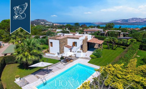 Villa en Stintino, Cerdeña, Italia 1