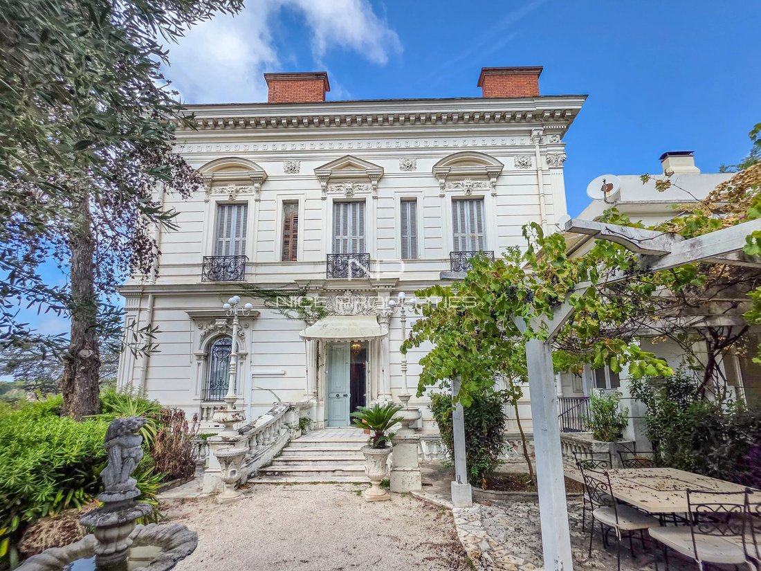 Wohnung in Le Port, Nizza, Frankreich 1 - 18769650