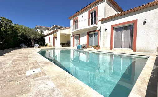 Villa in Meze, Occitania, France 1