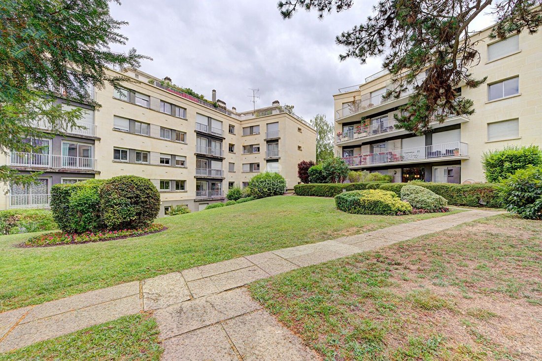 Apartment in Forêt, Saint-Germain-en-Laye, France 2 - 18539945