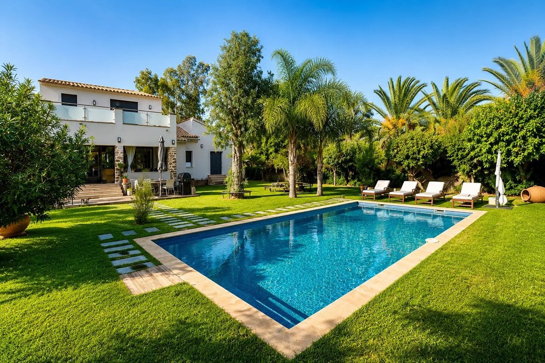 Villa en Ramatuelle, Provenza-Alpes-Costa Azul, Francia 1 - 18768535