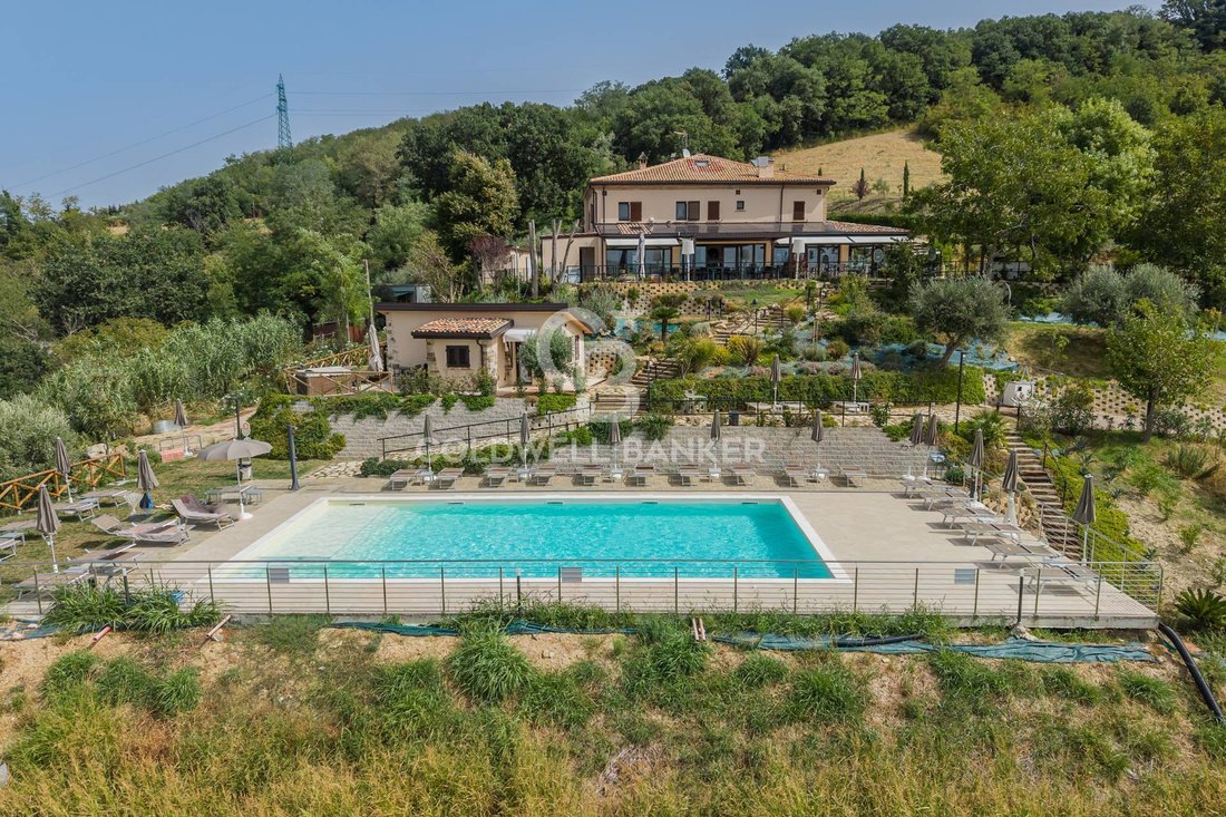 Villa en Montefiore Conca, Emilia-Romaña, Italia 3 - 18773440
