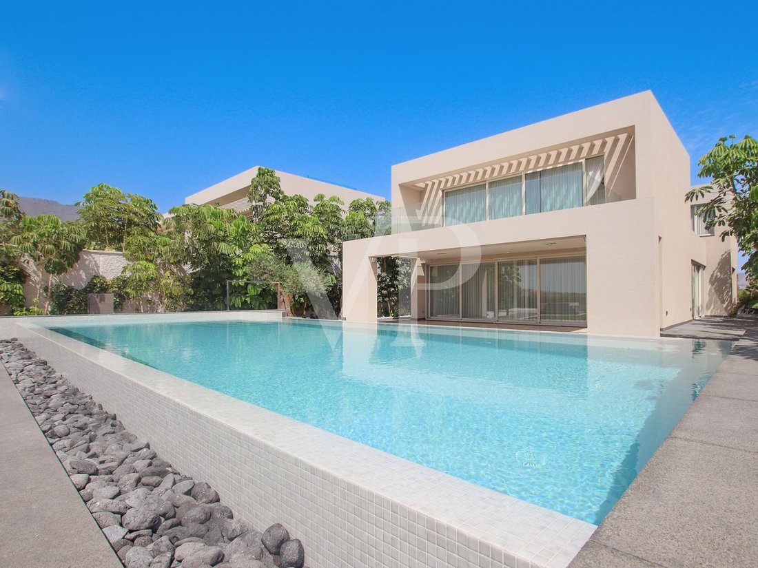 Villa in Costa Adeje, Adeje, Kanarische Inseln 2 - 18768018