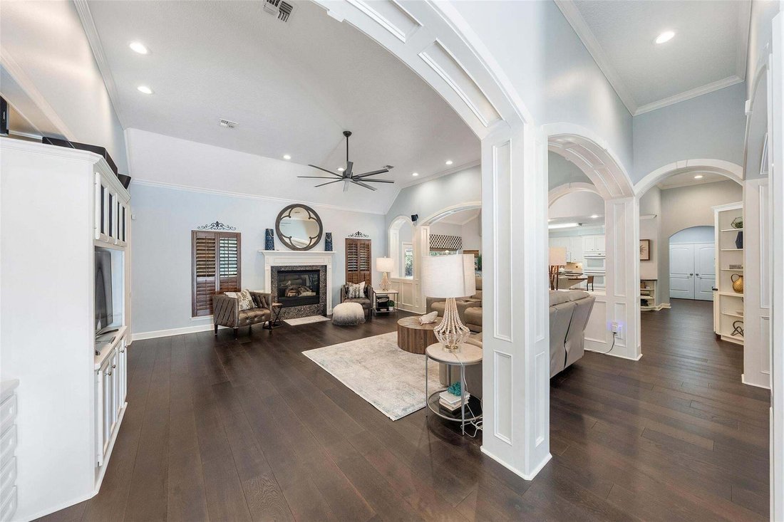 Casa en Conroe, Texas, Estados Unidos 4 - 18772210