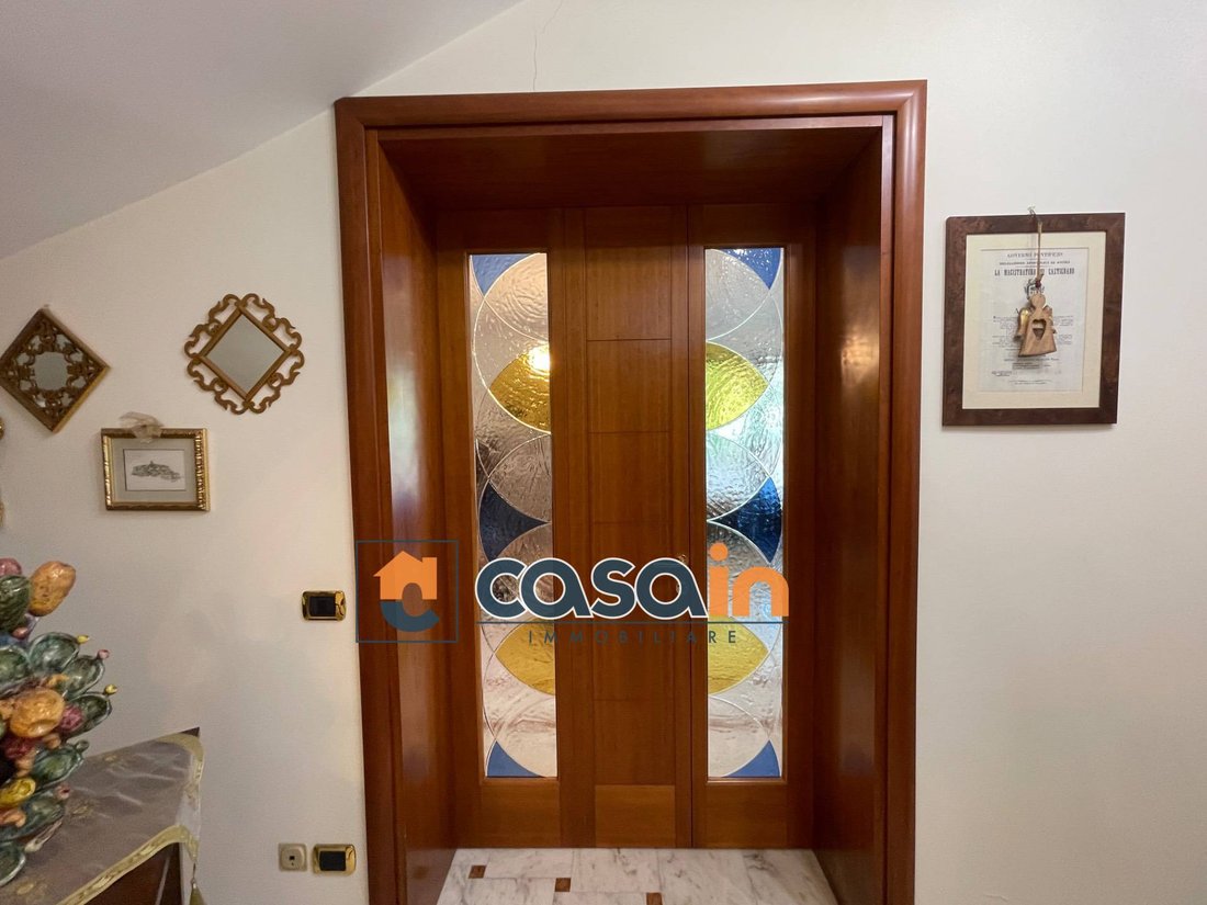 Villa en Castignano, Marcas, Italia 5 - 18773430