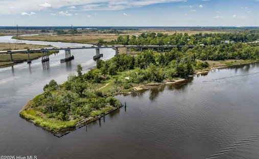 Land in Wilmington, North Carolina, United States 1