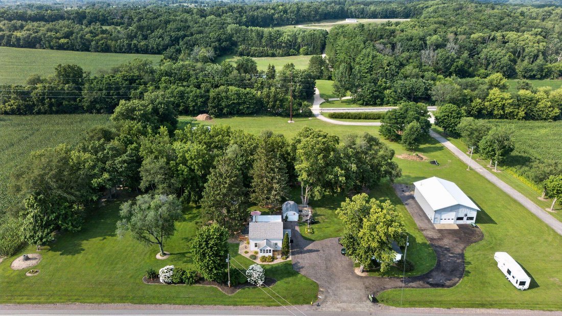 House in Merrimac, Wisconsin, United States 1 - 18768285