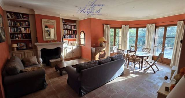 Haus in Hyères, Provence-Alpes-Côte d'Azur, Frankreich 3 - 17486402