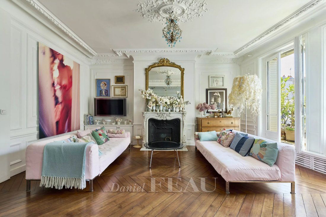 Apartment in Lorette-Martyrs, Paris 9e Arrondissement, Paris 5 - 18769596