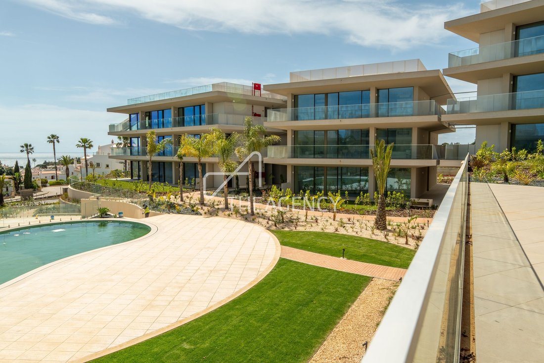 Penthouse in Carvoeiro, Algarve, Portugal 1 - 18772779