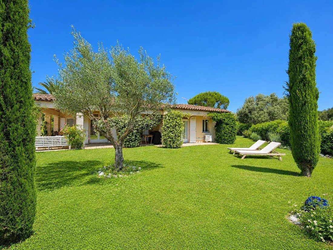 House in Grimaud, Provence-Alpes-Côte d'Azur, France 5 - 18768562