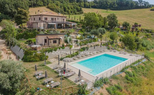 Villa en Montefiore Conca, Emilia-Romaña, Italia 1