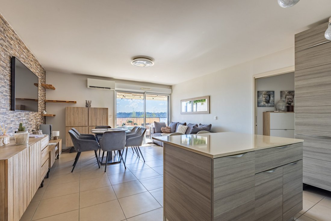 Appartement à Nice, Provence-Alpes-Côte d'Azur, France 1 - 18773613
