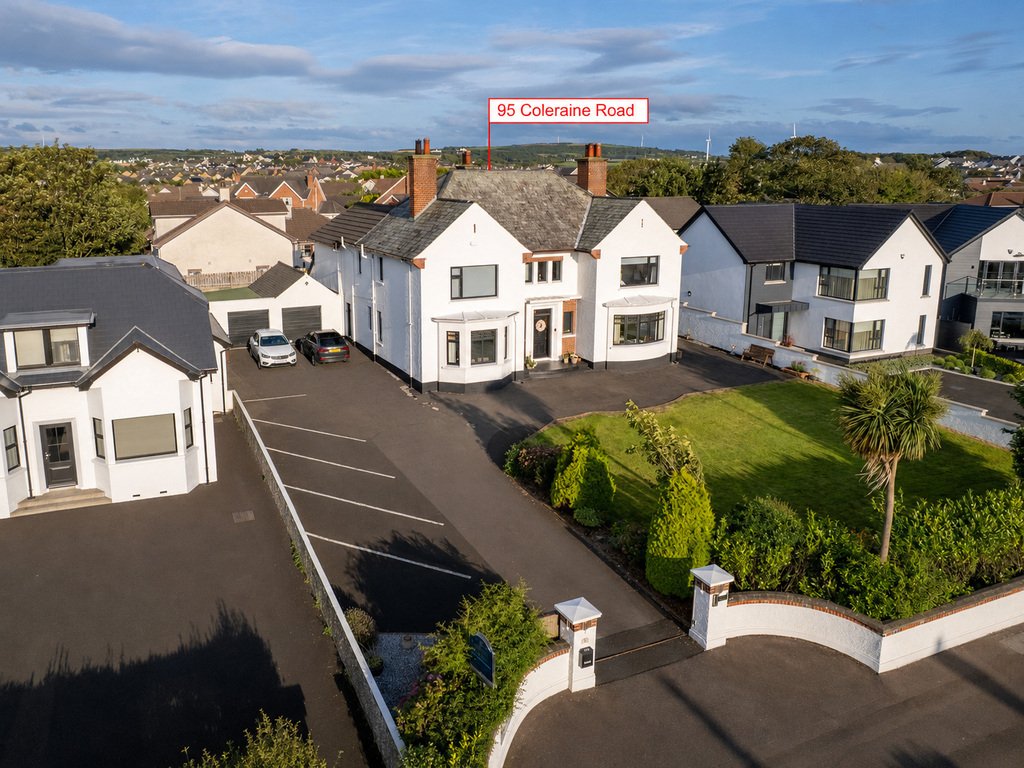 Haus in Bezirk Causeway Coast und Glens, Nordirland 1 - 18769548