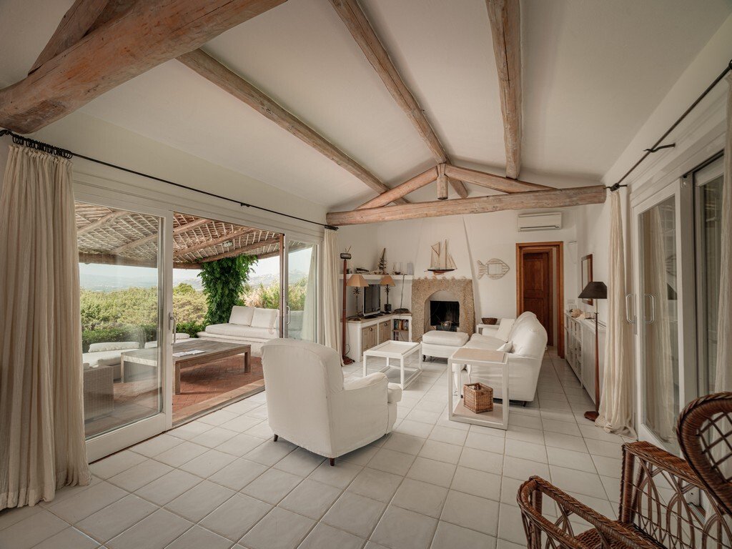 Villa in San Pantaleo, Olbia, Italy 4 - 14856179