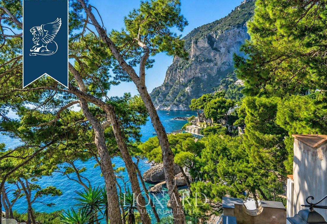 Villa en Capri, Campania, Italia 4 - 18772701
