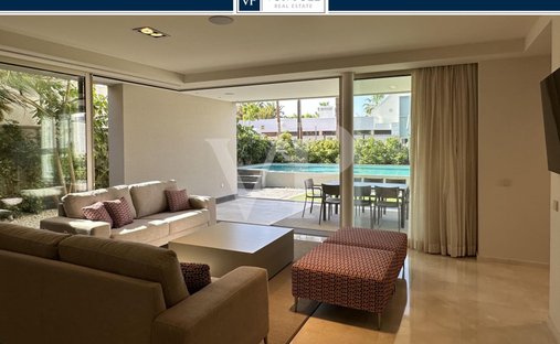 Villa in Playa de las Americas, Kanarische Inseln, Spanien 1