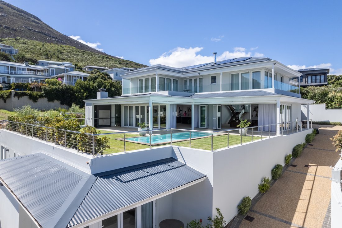 House in Belvedere, Cape Town, South Africa 2 - 18770319