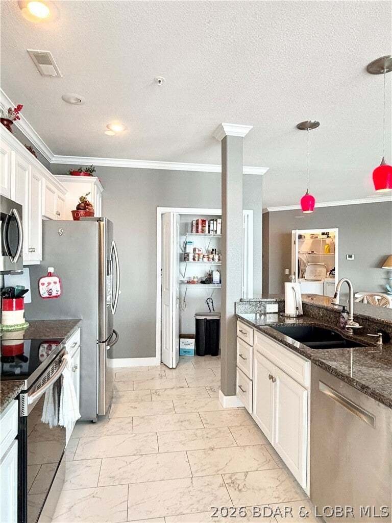 Condo in Gravois Mills, Missouri, United States 4 - 18768213