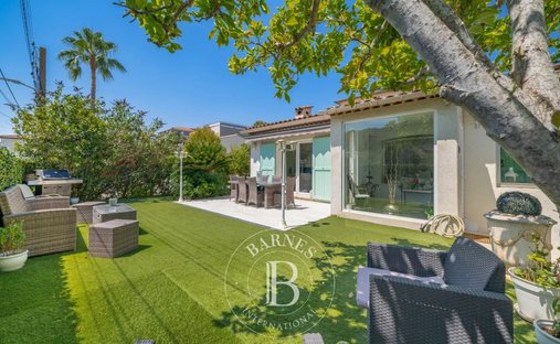 Villa in Quartiers Ouest Montgros-Montmeuille, La Colle-sur-Loup, France 1