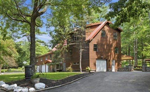 House in Round Top, New York, United States 1