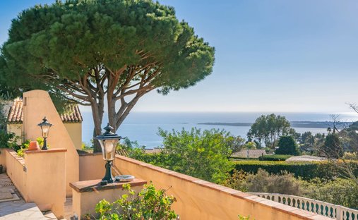 Finca en La Maure-Super Cannes, Vallauris, Francia 1