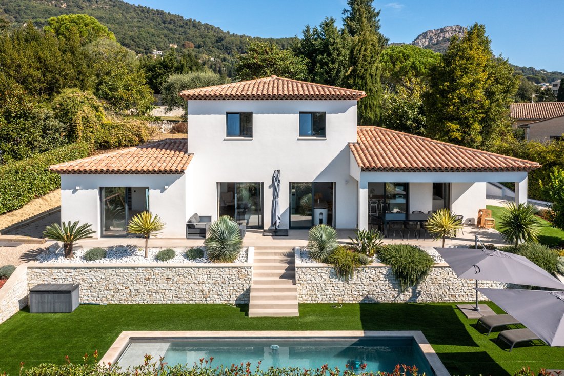 Villa a Plan di Noves, Venza, Francia 3 - 18772402