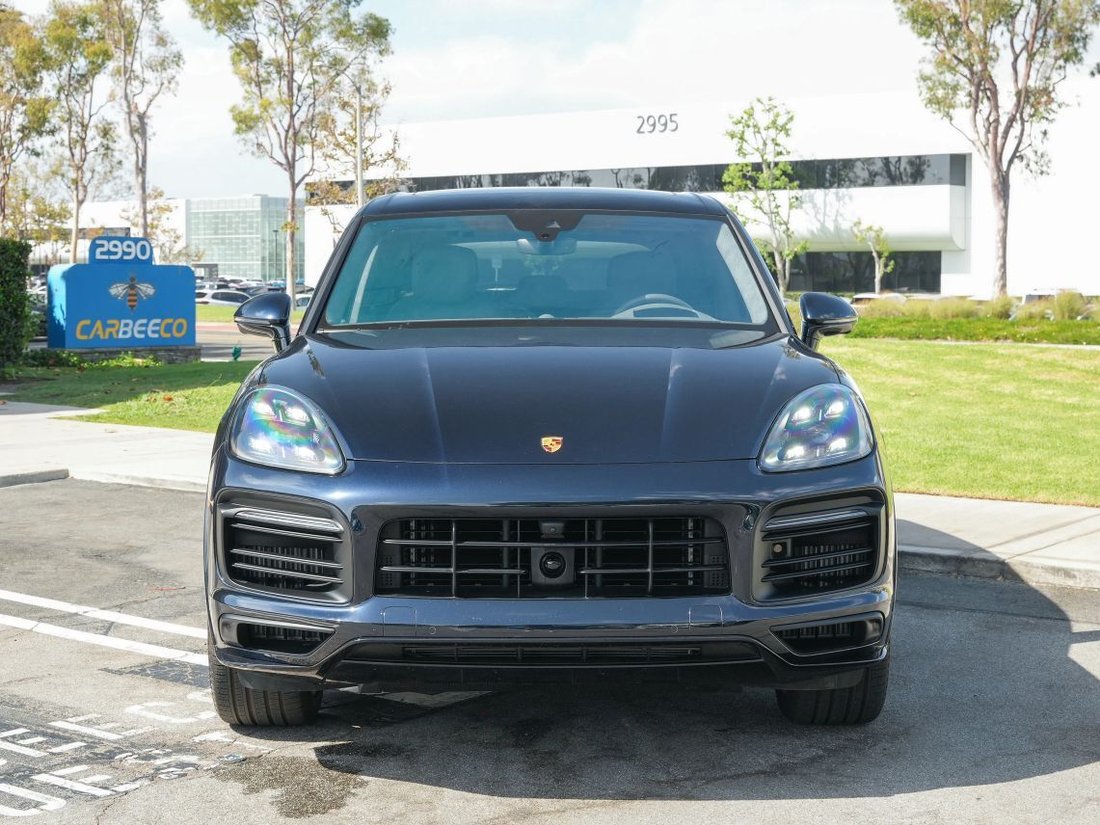Suv in Costa Mesa, CA, United States 2 - 18728690