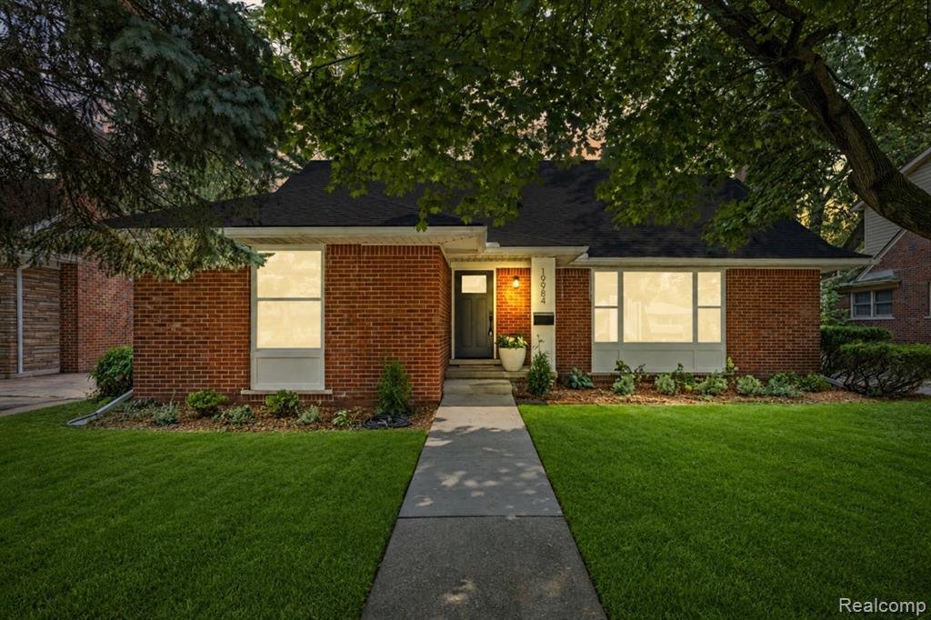House in Grosse Pointe Shores, Michigan, United States 3 - 18656911