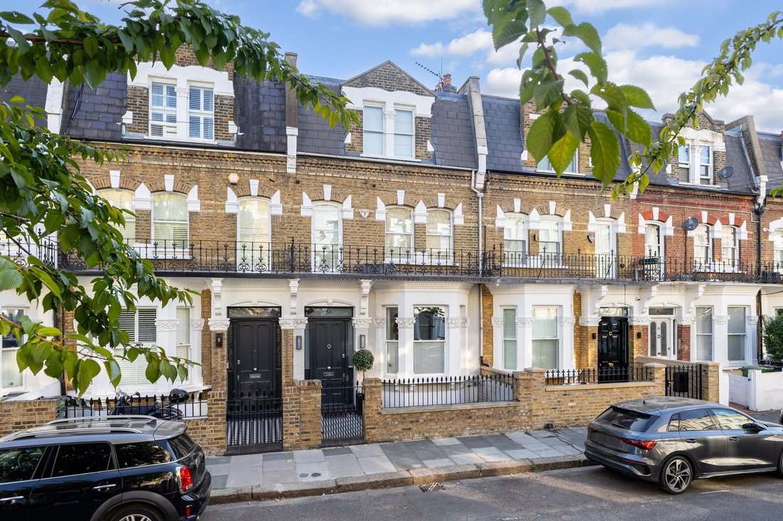 House in Parsons Green, Hammersmith and Fulham, England 1 - 18768742