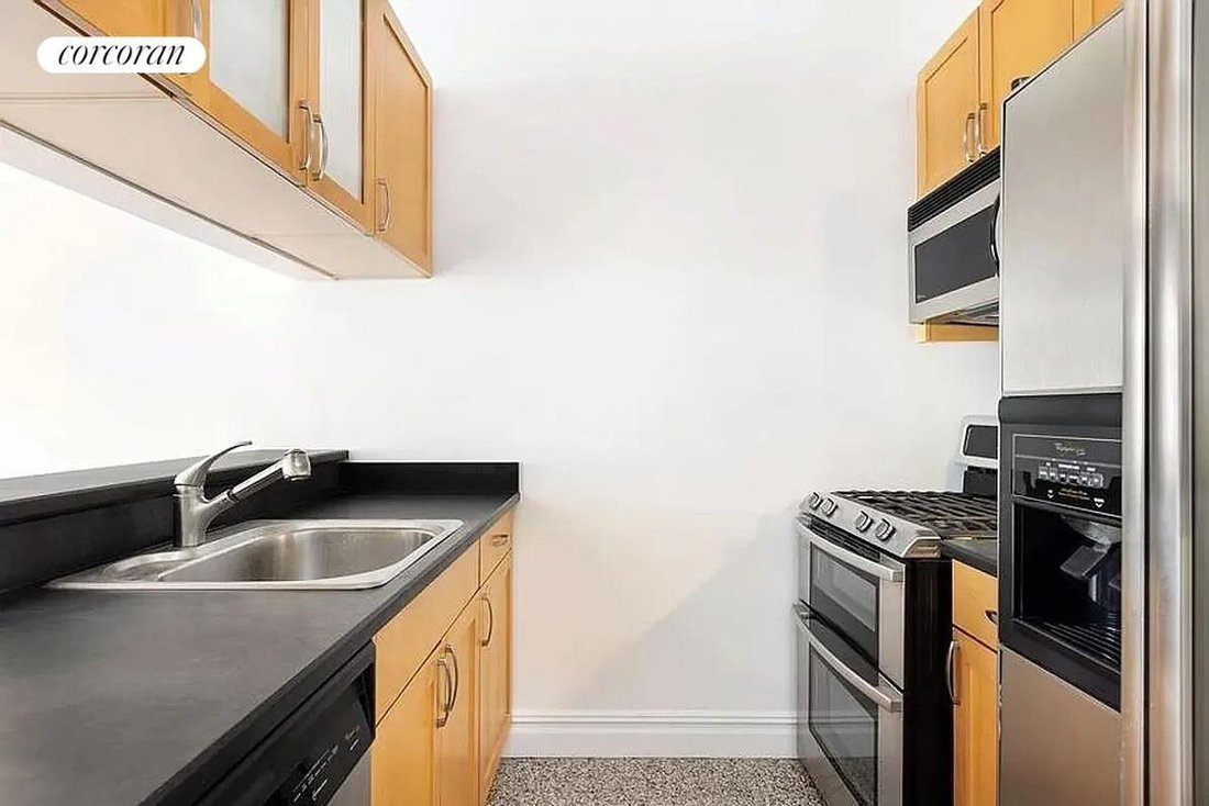 Condo in New York, New York, United States 3 - 18769774