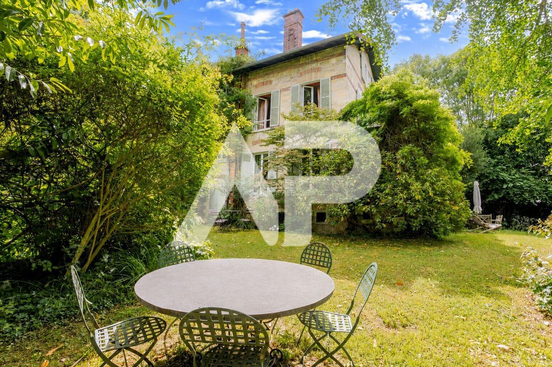 Casa en Beau Site-Pommerets-Binelles, Sevres, Francia 1 - 18772572