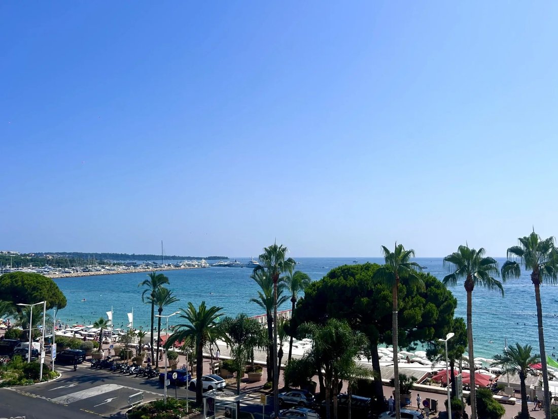 Apartamento en La Source, Cannes, Francia 1 - 18772912