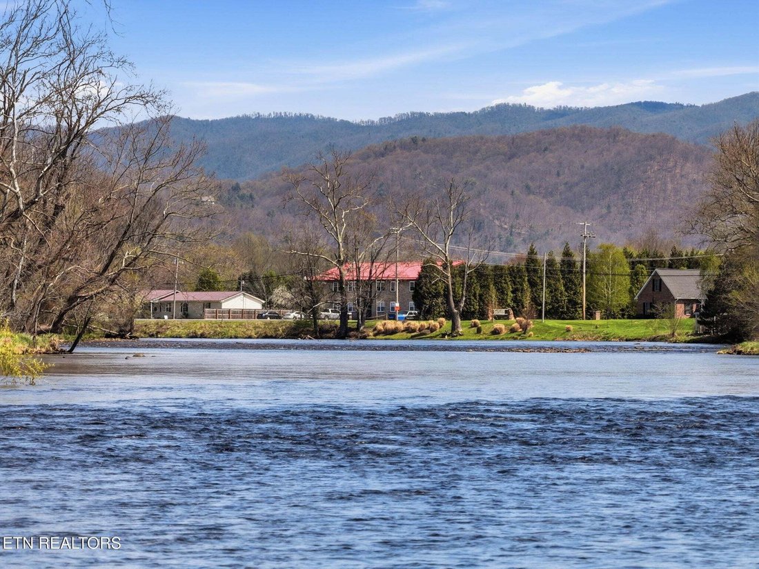 Haus in Elizabethton, Tennessee, Vereinigte Staaten 2 - 18771232