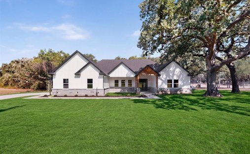 House in Seagoville, Texas, United States 1