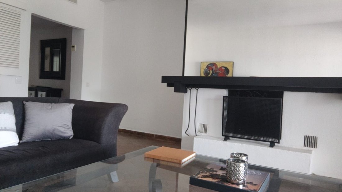 Apartamento en Playa Puerto Banús, Marbella, España 5 - 18768479