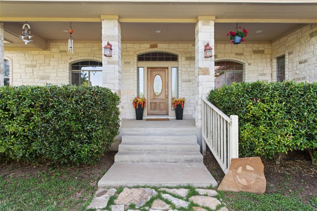 Casa en Elgin, Texas, Estados Unidos 5 - 18768807